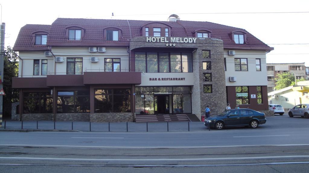 Hotel Melody Oradea Ngoại thất bức ảnh