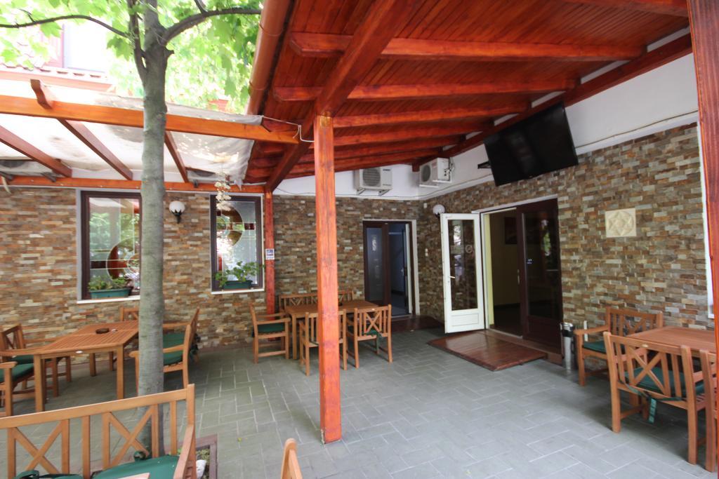 Hotel Melody Oradea Ngoại thất bức ảnh