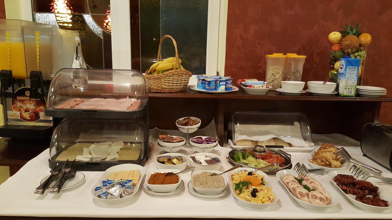Hotel Melody Oradea Ngoại thất bức ảnh